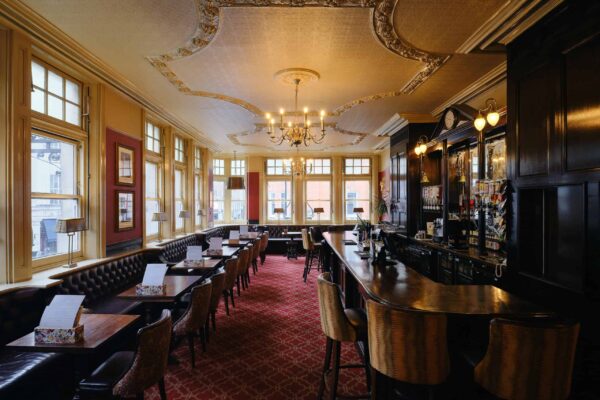 230209 The Cock Tavern
Sam Smiths
Great Portland St

Credit: Ben Broomfield
Credit Social: @photobenphoto
Copyright: Ben Broomfield Photography
07734 852620
photo@benbroomfield.com
www.benbroomfield.com